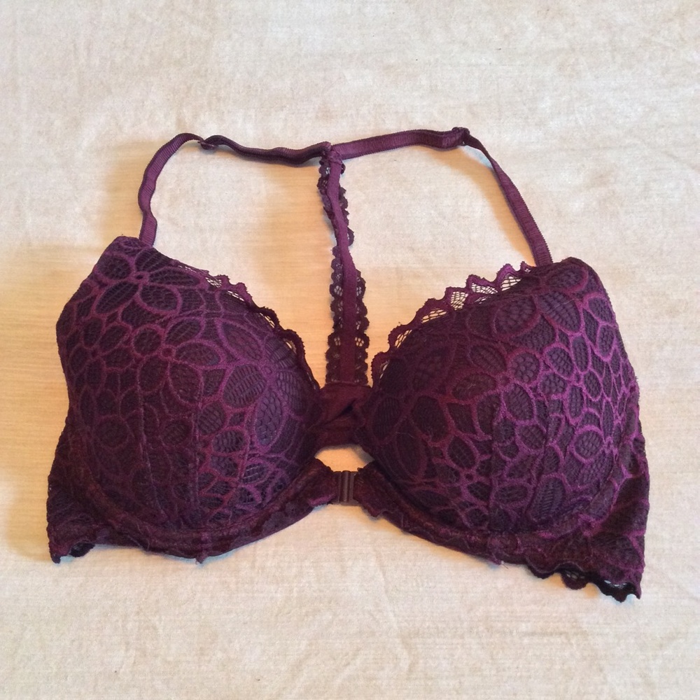 PINK Victoria Secret Push-up Lace Front Close Bra